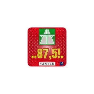 875